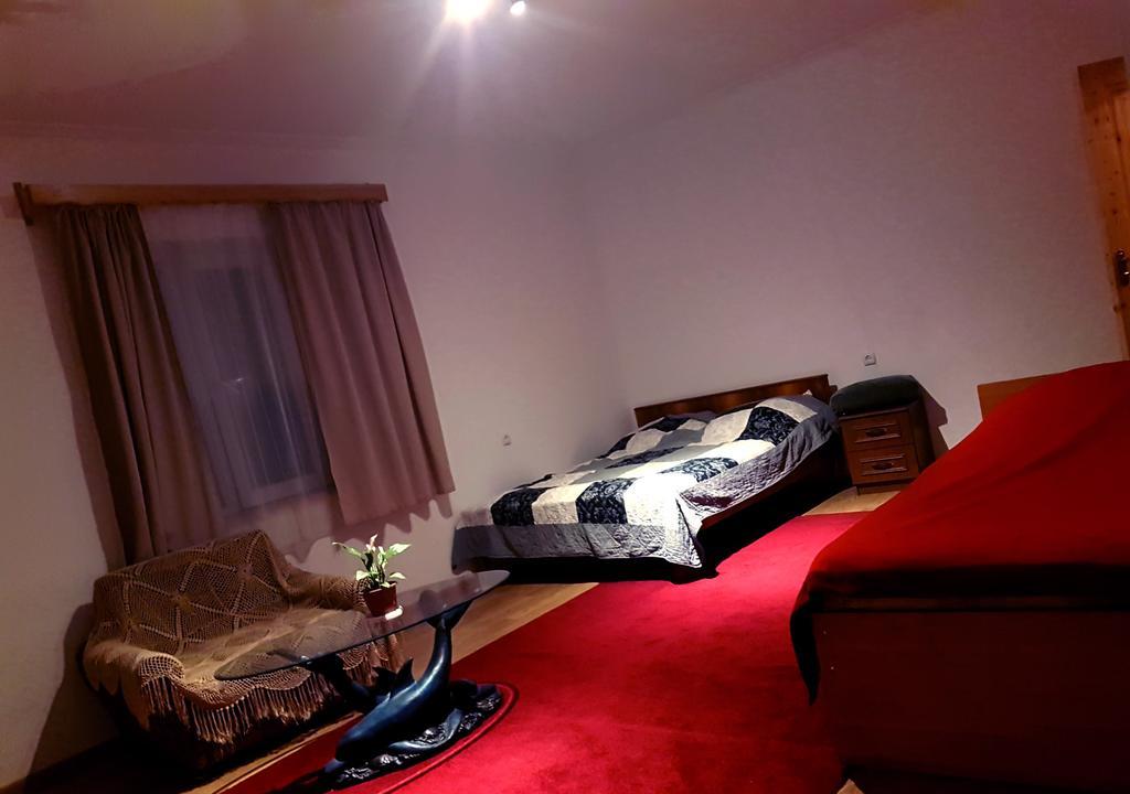 Guest House Villa クヴァレリ エクステリア 写真