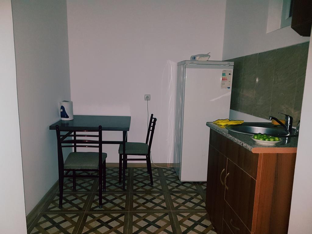 Guest House Villa クヴァレリ エクステリア 写真