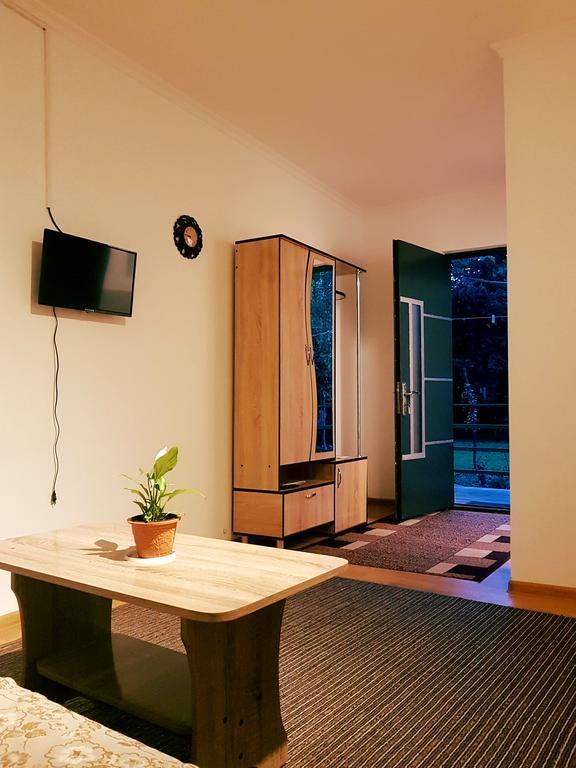 Guest House Villa クヴァレリ エクステリア 写真