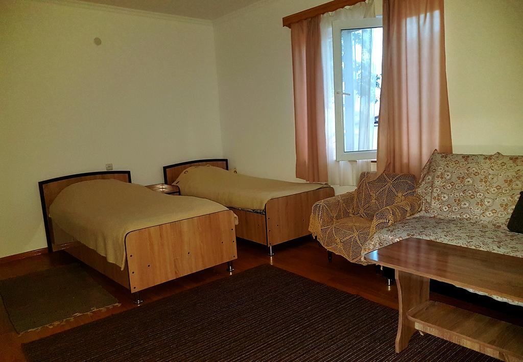 Guest House Villa クヴァレリ エクステリア 写真