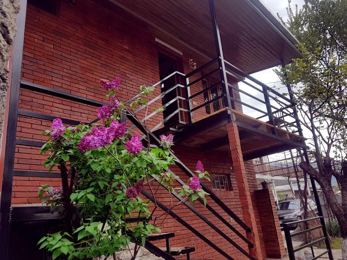 Guest House Villa クヴァレリ エクステリア 写真