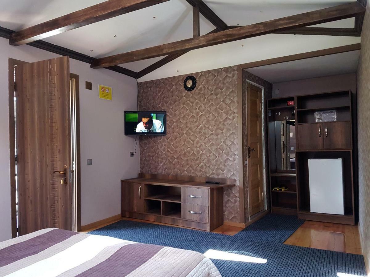 Guest House Villa クヴァレリ エクステリア 写真